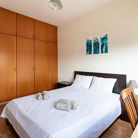 شقة 3 Bedroom *
